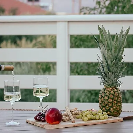 Semesterbostad Amygdalia Traditional House Chania (Crete)